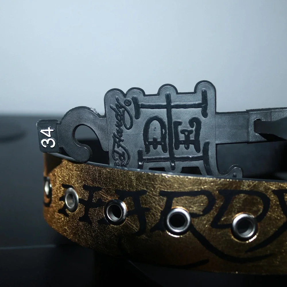 NWT Ed Hardy Unisex Graphic Y2K Belt Gold Black Gold-Tone Size 34